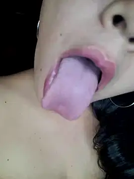 alison villalobo online show from January 17, 2026, 2:16 am