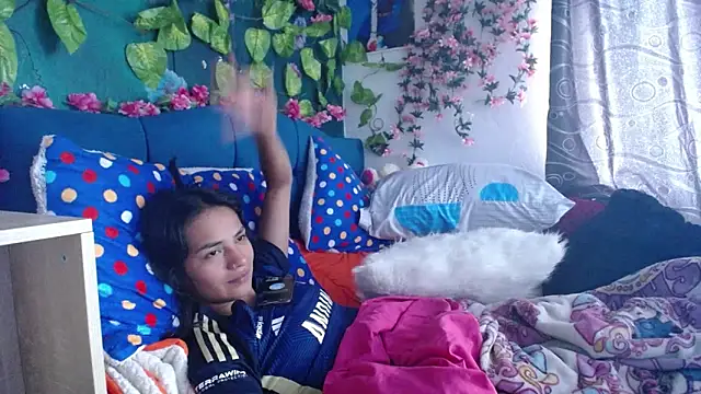 Samara Beltran online show from December 3, 2024, 7:55 pm