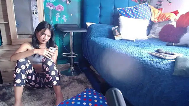 Samara Beltran online show from December 18, 2024, 8:03 pm