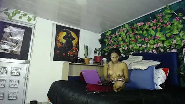 Samara Beltran online show from January 24, 2025, 1:24 am