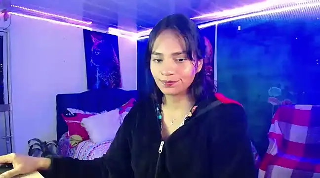 Samara Beltran online show from March 17, 2025, 6:40 am