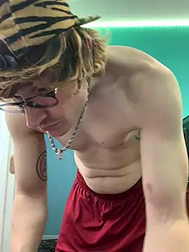 Snapshot of TheGAPEgatsby92 chatting on February 28, 2026, 10:55 pm TheGAPEgatsby92 online show from February 28, 2026, 10:55 pm