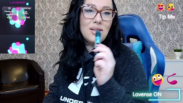 Snapshot of AnnaAnn chatting on February 12, 2025, 6:19 pm AnnaAnn online show from February 12, 2025, 6:19 pm