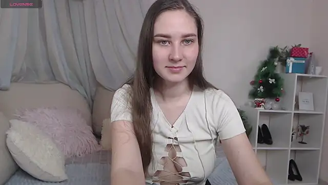 Snapshot of MollyBrams chatting on December 8, 2024, 8:09 am MollyBrams online show from December 8, 2024, 8:09 am
