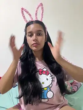 Snapshot of Annya-sweet chatting on February 26, 2025, 12:49 am Annya-sweet online show from February 26, 2025, 12:49 am