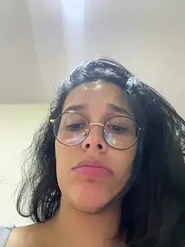 Snapshot of Annya-sweet chatting on March 4, 2025, 3:11 am Annya-sweet online show from March 4, 2025, 3:11 am