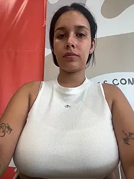 Snapshot of Annya-sweet chatting on March 11, 2025, 2:51 pm Annya-sweet online show from March 11, 2025, 2:51 pm