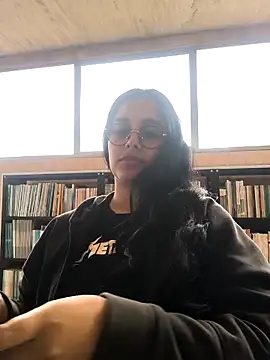 Snapshot of Annya-sweet chatting on September 10, 2025, 3:12 pm Annya-sweet online show from September 10, 2025, 3:12 pm