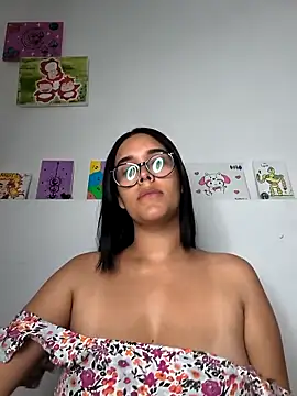 Annya-sweet online show from April 10, 2026, 4:23 pm