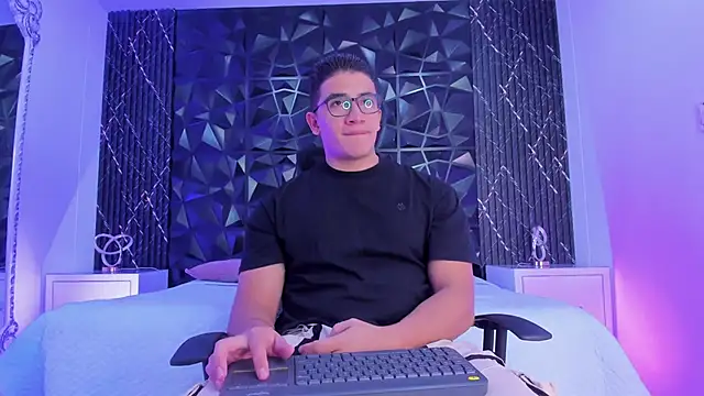 JeffDaltton online show from October 27, 2025, 7:40 pm