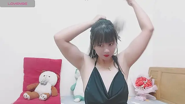 Snapshot of Holygirlsweet777 chatting on February 12, 2025, 1:09 am Holygirlsweet777 online show from February 12, 2025, 1:09 am
