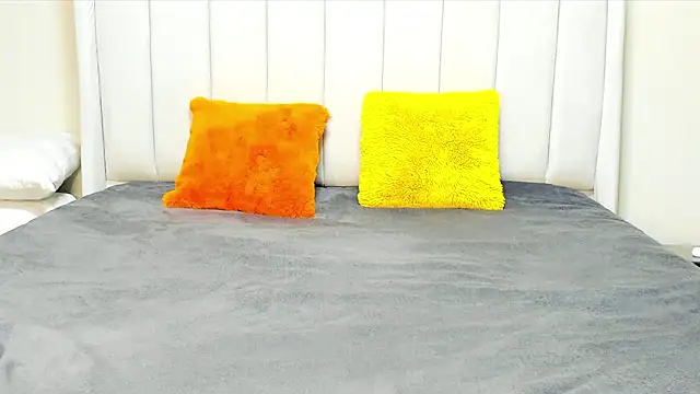  heavenlysent online show from February 7, 2026, 3:32 am