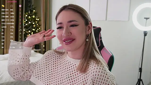 Snapshot of Fiona-Love chatting on January 9, 2026, 5:26 pm Fiona-Love online show from January 9, 2026, 5:26 pm