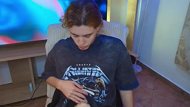 Snapshot of dimitri_tv chatting on September 28, 2025, 8:36 pm dimitri tv online show from September 28, 2025, 8:36 pm