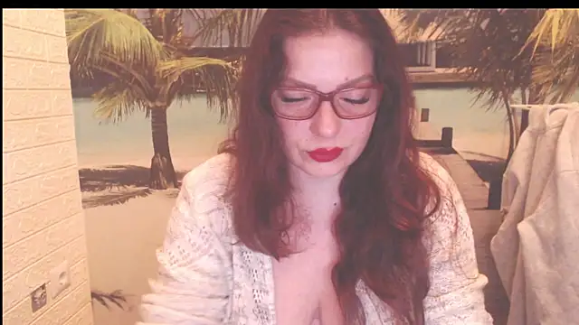 Snapshot of Queen__Natasha chatting on April 3, 2026, 9:24 pm Queen Natasha online show from April 3, 2026, 9:24 pm