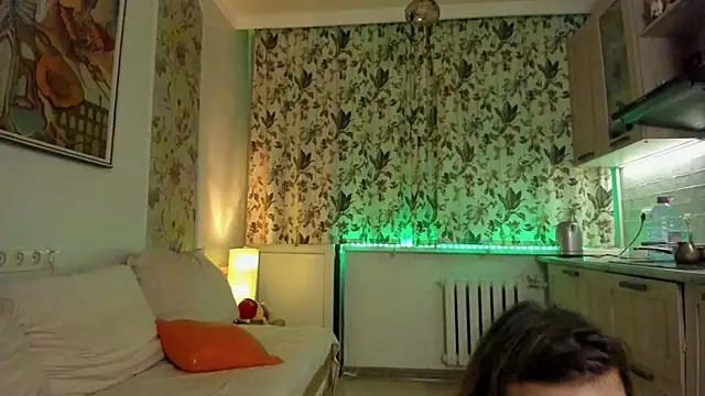 OceanSkyBaby online show from June 12, 2026, 6:40 pm