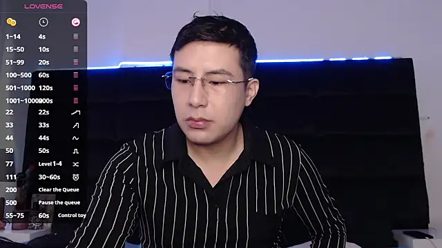 andrewmhilton  online show from March 6, 2025, 5:11 pm