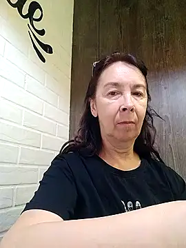 Snapshot of Celine_Faer1 chatting on May 21, 2026, 2:57 pm Celine Faer1 online show from May 21, 2026, 2:57 pm