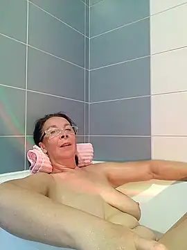 Celine Faer1 online show from July 7, 2026, 6:47 am