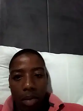 BLACK BOTTOM03 online show from January 13, 2026, 4:18 am