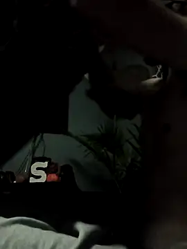 Snapshot of Midwestalpha chatting on November 11, 2025, 7:19 am Midwestalpha online show from November 11, 2025, 7:19 am