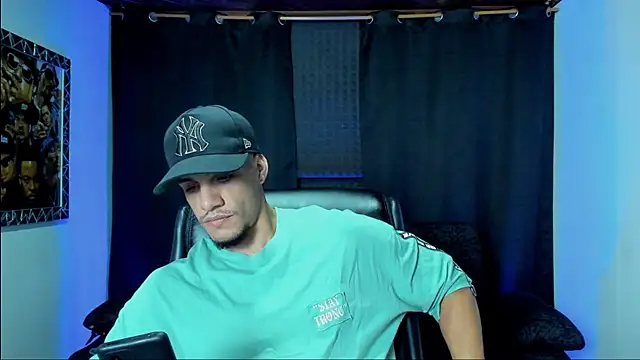 Snapshot of jhonnysnow17 chatting on February 6, 2026, 3:55 am jhonnysnow17 online show from February 6, 2026, 3:55 am