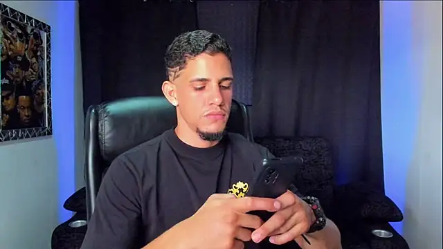 Snapshot of jhonnysnow17 chatting on February 14, 2026, 8:27 pm jhonnysnow17 online show from February 14, 2026, 8:27 pm