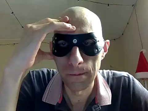 HandsomeAlfie online show from December 18, 2024, 12:18 pm