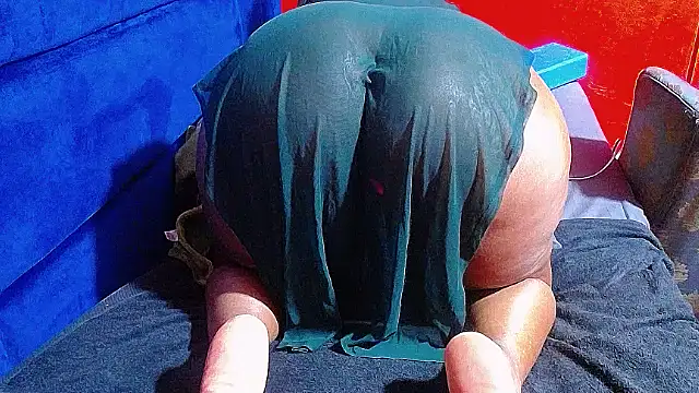 Lelety79 online show from February 17, 2026, 8:26 pm