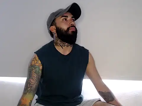 transgenderboy online show from May 28, 2026, 4:48 pm