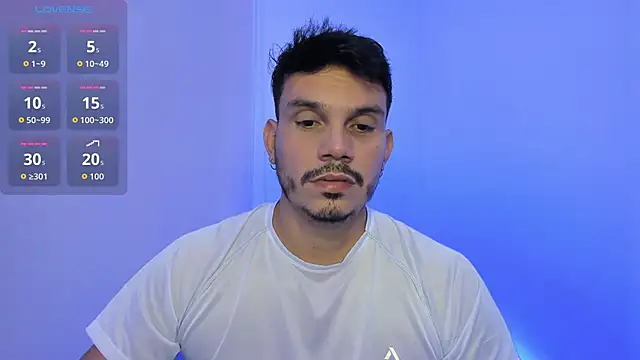 Snapshot of alejandro_stark chatting on September 30, 2025, 8:47 pm alejandro stark online show from September 30, 2025, 8:47 pm