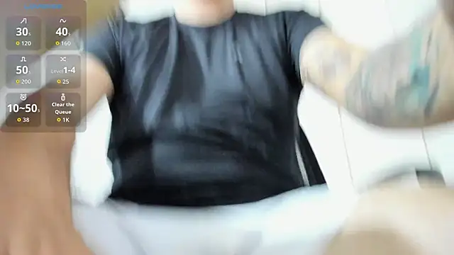 Snapshot of alejandro_stark chatting on October 9, 2025, 6:44 am alejandro stark online show from October 9, 2025, 6:44 am