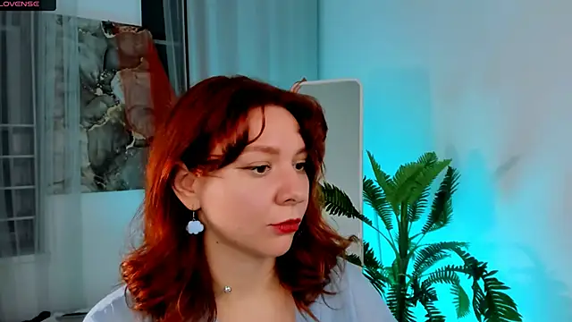 Snapshot of melissa_adamss chatting on October 25, 2025, 1:18 pm melissa adamss online show from October 25, 2025, 1:18 pm