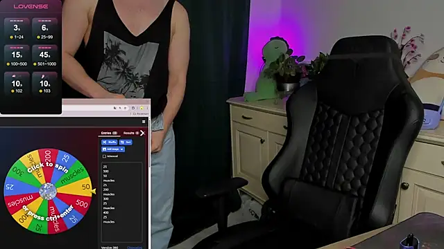 Snapshot of Vincent_Strong chatting on October 20, 2025, 8:37 am Vincent Strong online show from October 20, 2025, 8:37 am