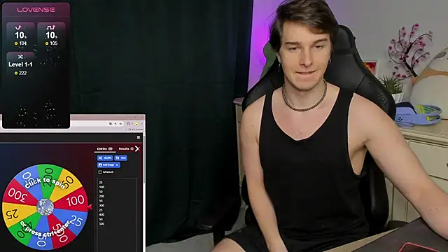 Snapshot of Vincent_Strong chatting on November 1, 2025, 9:11 am Vincent Strong online show from November 1, 2025, 9:11 am