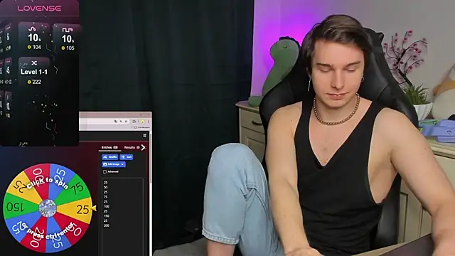 Snapshot of Vincent_Strong chatting on November 5, 2025, 9:53 am Vincent Strong online show from November 5, 2025, 9:53 am