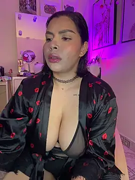 GigiiStone online show from February 25, 2026, 2:16 pm