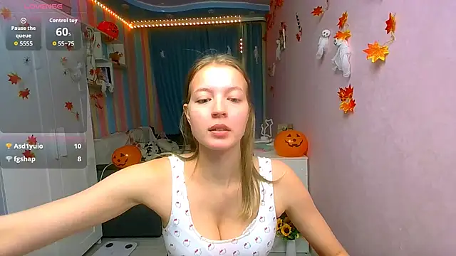   Aphrodita  wow   online show from November 2, 2025, 1:24 pm