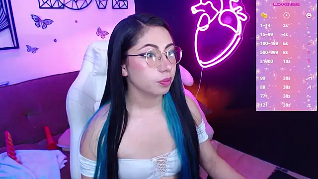 Snapshot of demyanderson_ chatting on December 7, 2024, 7:10 pm demyanderson online show from December 7, 2024, 7:10 pm