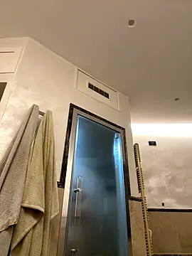 Snapshot of zjwsteve chatting on October 22, 2025, 12:11 am zjwsteve online show from October 22, 2025, 12:11 am