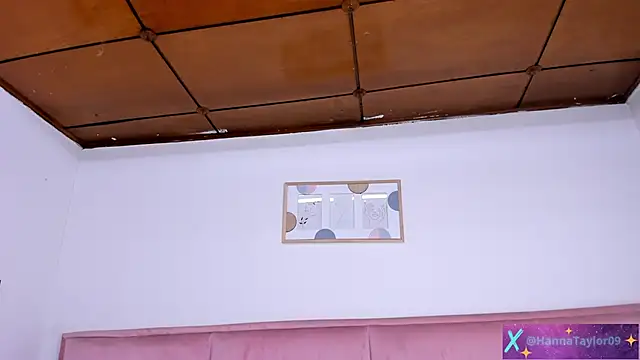 HannaTaylor online show from December 18, 2024, 7:26 am