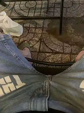 x0x-Philip-x0x online show from October 12, 2025, 3:11 pm