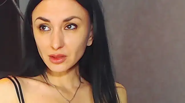 Siaconna online show from February 16, 2025, 6:32 am