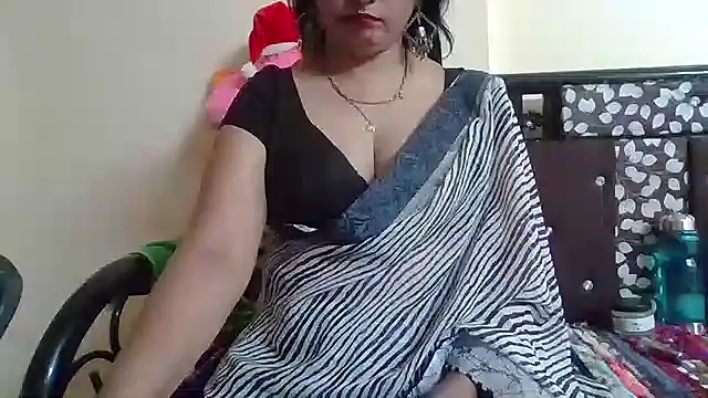 NautyBabe online show from October 8, 2025, 5:21 pm