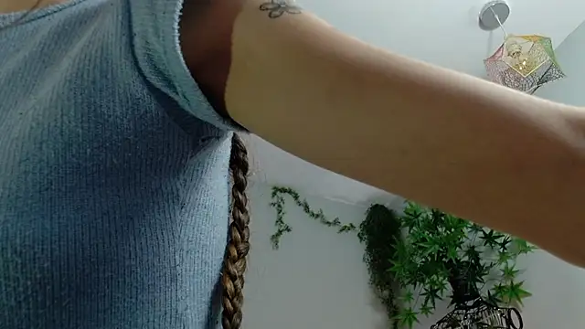 Snapshot of VickyJackson_ chatting on March 1, 2025, 2:34 pm VickyJackson online show from March 1, 2025, 2:34 pm