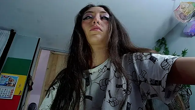 Snapshot of VickyJackson_ chatting on March 18, 2025, 4:59 pm VickyJackson online show from March 18, 2025, 4:59 pm