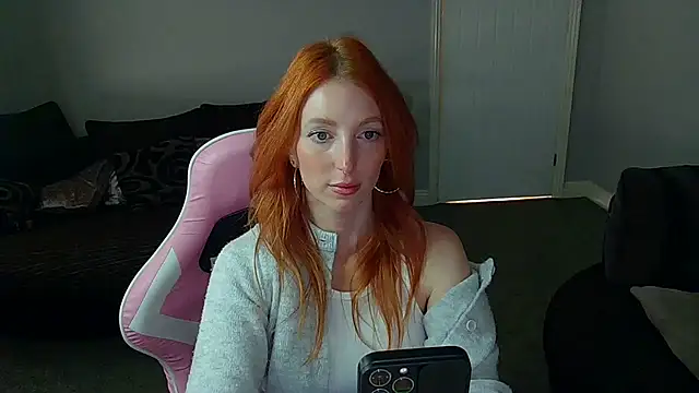 Snapshot of Red_firesquirt chatting on March 18, 2025, 2:26 pm Red firesquirt online show from March 18, 2025, 2:26 pm