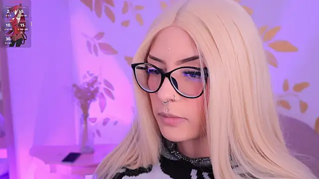 Snapshot of Misselektra__ chatting on October 7, 2025, 4:42 am Misselektra online show from October 7, 2025, 4:42 am