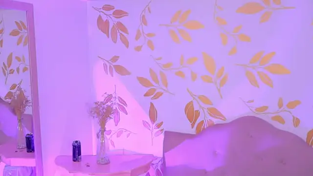 Snapshot of Misselektra__ chatting on October 8, 2025, 4:32 am Misselektra online show from October 8, 2025, 4:32 am