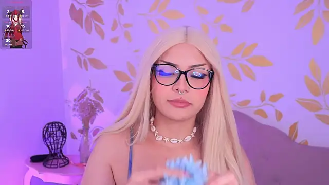 Snapshot of Misselektra__ chatting on October 14, 2025, 4:24 am Misselektra online show from October 14, 2025, 4:24 am